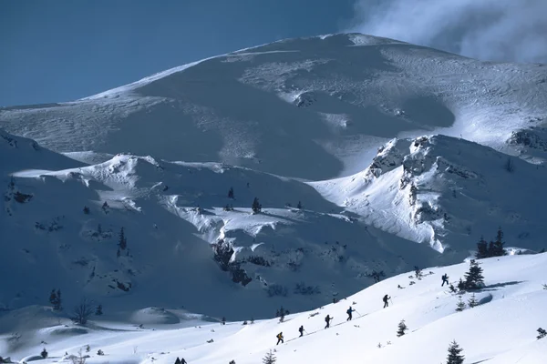 Negoiasa Peak, following a cold snowfall